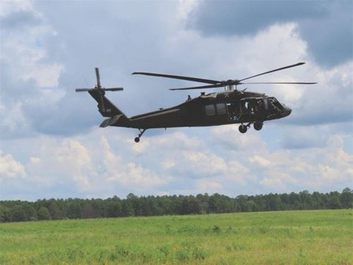 Một chiếc Black Hawk thông thường.