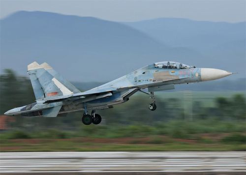 Đây là máy bay tiêm kích chiếm ưu thế trên không và hoạt động cùng với MiG-29. Trong số 680 chiếc được chế tạo, phần lớn vẫn đang phục vụ trong Không quân Nga cũng như một số lực lượng không quân khác trên thế giới, trong đó có Việt Nam. Ảnh:Jetphoto.