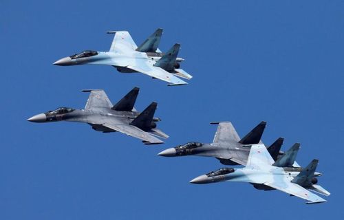Máy bay chiến đấu hạng nặng mới như Su-35, sẽ cung cấp cho Ai Cập khả năng chiếm ưu thế trên không, mà nước này đã tìm kiếm từ những năm 1970, với nỗ lực mua F-15, nhưng đã bị Mỹ từ chối.