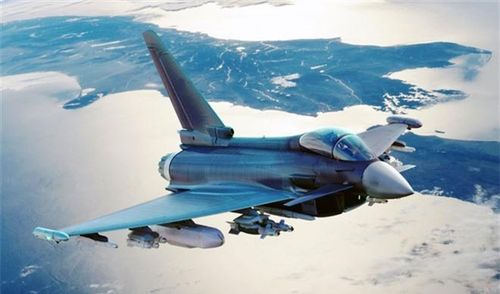 Cuối cùng, máy bay chiến đấu hai động cơ Eurofighter Typhoon của châu Âu xếp vụ trí thứ năm. Nó được phát triển bởi các tập đoàn gồm Airbus, BAE Systems và Leonardo.