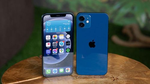 iPhone 12 là điện thoại bán chạy nhất 3 tháng đầu năm 2021. Ảnh: Phone Arena.