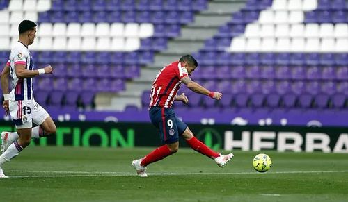 Suarez ghi bàn quyết định đem về chức vô địch La liga cho Atletico Madrid.
