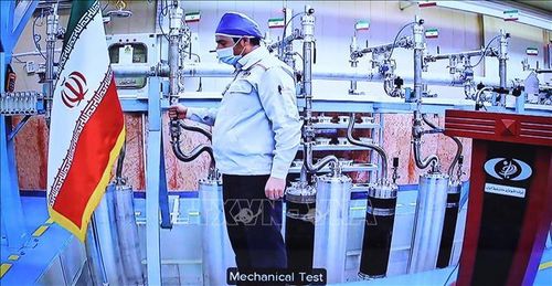 Bên trong cơ sở hạt nhân Natanz ở miền Trung Iran. Ảnh: AFP/TTXVN