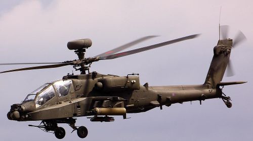 Bán kính tác chiến của AH-64E khoảng 550km, phạm vi hoạt động tối đa 2.100km, trần bay lên tới 6.400m. Đây hiện là dòng trực thăng tấn công tốt nhất thế giới.