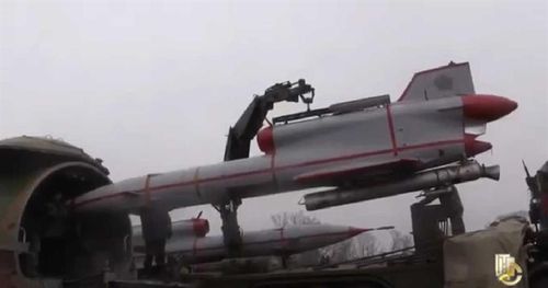 Mặc dù vậy phía Ukraine cho rằng, Tu-143 với diện tích phản xạ radar nhỏ, hoạt động được ở độ cao rất thấp vẫn là mục tiêu khó đối với hệ thống phòng không, bởi tiêm kích Su-30SM không có được tính năng như trên.