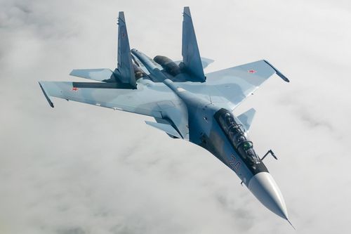 Trước thực tế trên, Bộ Quốc phòng Ukraine cho biết, cuộc tập trận phòng không vừa được binh sĩ nước này tiến hành ở khu vực biên giới giáp Crimea có mục đích thực hành tình huống đối đầu máy bay chiến đấu Su-30SM của Nga.
