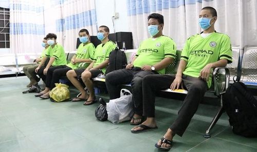 Các đối tượng nhập cảnh trái phép tại cơ quan Công an. 