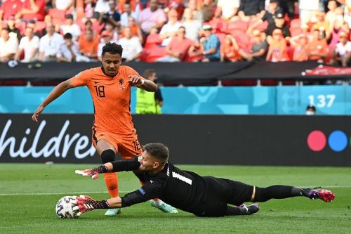 Juventus muốn mua "tội đồ Hà Lan" Malen