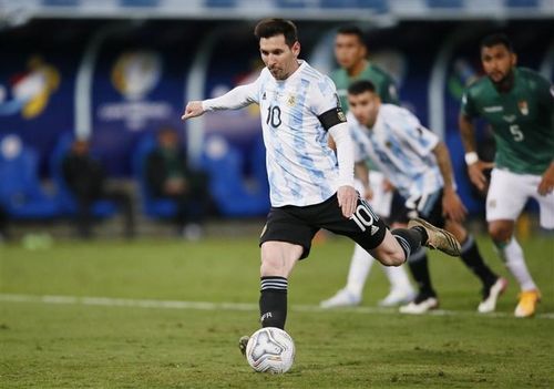 Messi hoàn thành mọi công đoạn ở Argentina. 