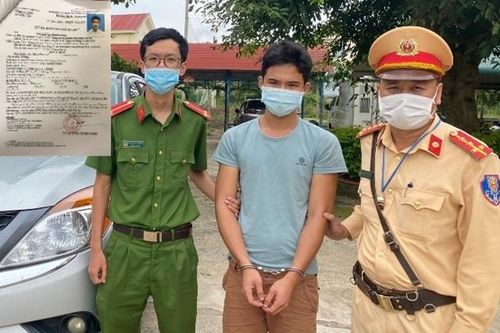 Phòng CSGT Công an tỉnh Đắk Nông bắt giữ đối tượng Lưu Công Vũ.