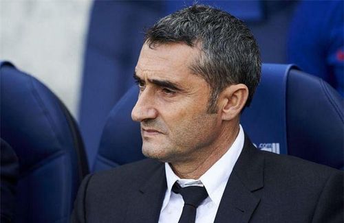 Không thể coi Ernesto Valverde là kẻ thất bại ở sân Camp Nou. Trong khoảng 3 năm cầm quyền tại Barcelona, Valverde mang về cho đội bóng này 2 chức vô địch La Liga, 1 Copa del Rey và 1 Siêu cúp Tây Ban Nha.