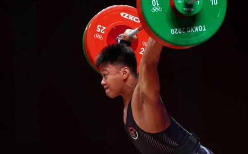 Đô cử Rahmat Abdullah đem về thêm một tấm huy chương đồng Olympic cho đoàn Indonesia. (Ảnh: Reuters)