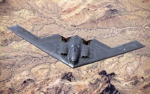 Nếu B-21 được phép xuất khẩu, có thể Australia được đánh giá là một khách hàng tiềm năng hàng đầu, có thể sở hữu máy bay ném bom B-21. Australia đã bắt đầu chuẩn bị hạ tầng, để đưa loại máy bay này vào sử dụng tại các căn cứ của Không quân Mỹ trên lãnh thổ của họ.