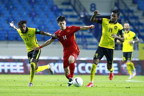 Tuyển Việt Nam từng đá tập trung 3 trận vòng loại thứ 2 World Cup 2022 ở UAE. Ảnh: Quang Thịnh.