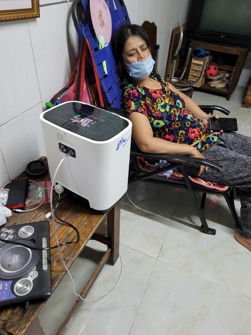 Những bệnh nhân kịp thời được sử dụng máy thở.