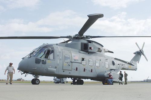 Mặc dù VH-71 Kestrel thực hiện chuyến bay lần đầu tiên vào năm 2007, nhưng do chi phí cao nên nó bị loại bỏ vào năm 2009