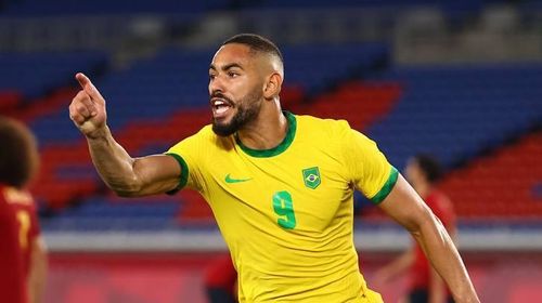 Cunha ăn mừng bàn mở tỷ số cho Brazil
