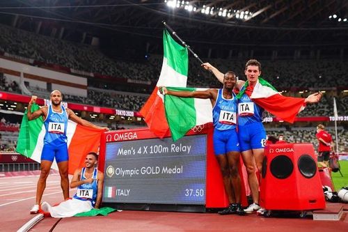 Đội tiếp sức 4x100m nam Italy. Ảnh: Reuters