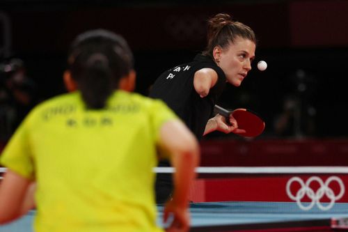 Vận động viên bóng bàn khuyết tật người Ba Lan, Natalia Partyka thi đấu ở Olympic Tokyo 2020. Cô cũng sẽ tham dự cả Paralympic sau đây hai tuần, một minh chứng cho thấy những điều phi thường mà thể thao có thể mang lại. (Ảnh: Reuters) 