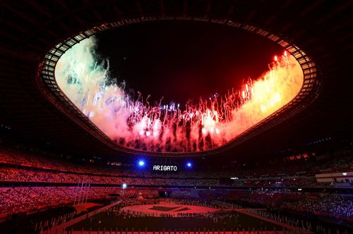 Tạm biệt Tokyo, hẹn gặp lại ở Paris năm 2024. (Ảnh: Reuters) 