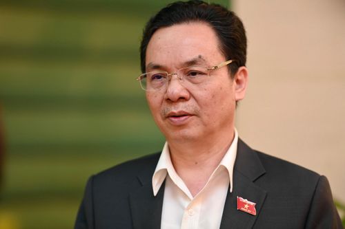 Đại biểu Quốc hội Hoàng Văn Cường cho rằng việc Chính phủ đưa ra mục tiêu cụ thể về thời gian kiểm soát dịch ở các địa phương có hai ý nghĩa quan trọng. Ảnh: Thuận Thắng.