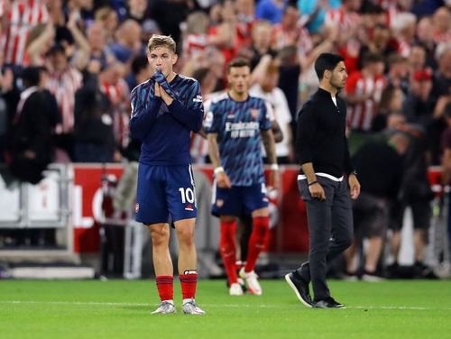  Một mình White tiêu tốn của Arsenal 50 triệu bảng, trong khi cả đội hình ra sân của Brentford chỉ là 53 triệu bảng. Rõ ràng trung vệ người Anh cần phải sớm chấn chỉnh bản thân nếu không muốn trở thành bản hợp đồng thất bại.