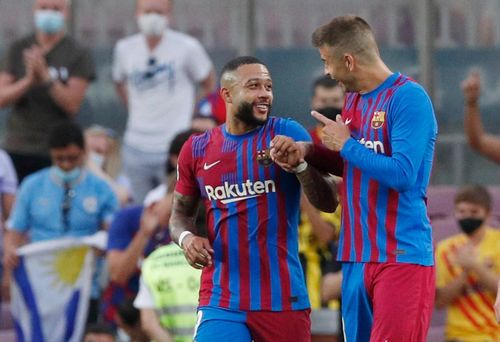 Depay cũng thi đấu tự tin với hàng loạt pha biểu diễn kỹ thuật trước hàng thủ Sociedad. Chưa dừng ở đó, tân binh người Hà Lan còn cho thấy khả năng ở những tình huống cố định. Cựu sao Lyon chính là người giúp Barca mở tỷ số ở phút 19.