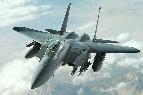 F-15E Strike Eagle là loại máy bay chiến đấu tấn công đa năng trong mọi điều kiện thời tiết, F-15E Strike Eagle bay thử lần đầu tiên vào năm 1986 và đã chính thức được biên chế vào Không quân Mỹ vào năm 1989.