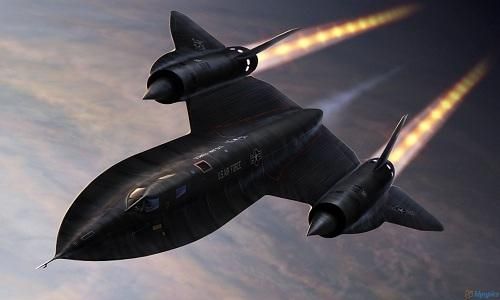 Máy bay do thám Blackbird SR-71 của Mỹ chắc chắn là máy bay nhanh nhất thế giới và vẫn giữ kỷ lục về tốc độ tối đa đối với máy bay động cơ phản lực; tuy nhiên SR-71 vẫn không phải là máy bay chiến đấu.