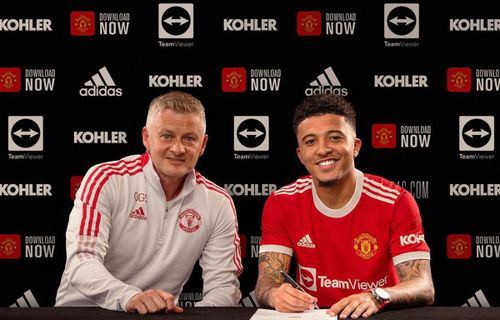  Man United cũng đã chi tiêu rất mạnh tay ở kỳ chuyển nhượng mùa hè này với tổng số tiền là 125 triệu euro. Sau khoảng thời gian dài theo đuổi, "Quỷ đỏ" cuối cùng cũng có được chữ ký của Jadon Sancho. Họ phải trả 85 triệu euro để thuyết phục Dortmund nhả người. 