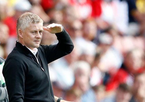 HLV Solskjaer đang loay hoay giải quyết bài toán tuyến giữa cho CLB. Ảnh: Reuters.