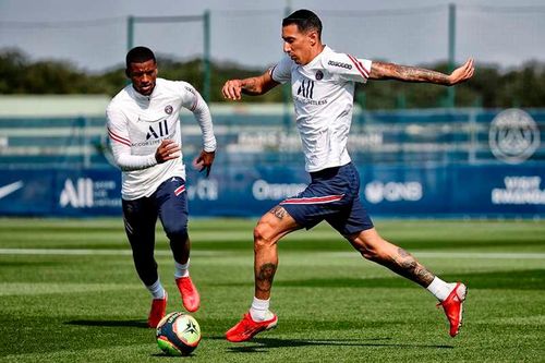  Khác với Neymar và Messi, Angel Di Maria đã trở lại đội hình PSG trong chiến thắng trước Brest vào giữa tuần. Anh ghi bàn ấn định chiến thắng 4-2 cho CLB thủ đô Paris. 
