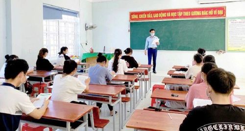 Được ngành Giáo dục quan tâm, thuyên chuyển về công tác gần nhà, ổn định cuộc sống khiến giáo viên càng thêm yêu nghề, gắn bó.
