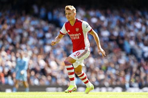 =8. Martin Odegaard (Real Madrid qua Arsenal, 30 triệu bảng).