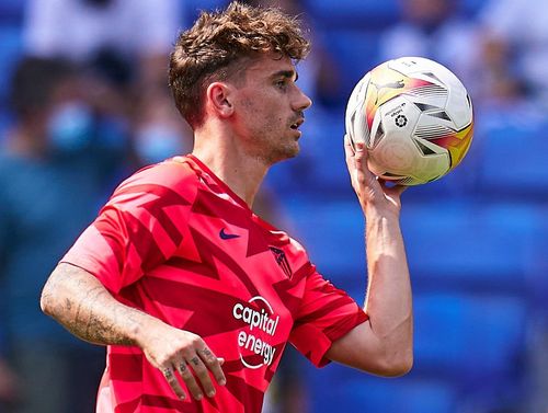  Trong trận thắng của Atletico, Griezmann là điểm nhấn. Ngôi sao người Pháp có trận đầu tiên đá chính sau khi trở về Atletico từ Barcelona. Trước đó, tuyển thủ Pháp bị Barca đẩy tới Atletico theo bản hợp đồng cho mượn một năm, có điều khoản mua đứt. 