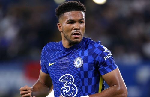 Hậu vệ phải của Chelsea - Reece James chơi ngày một tiến bộ và được định giá 40 triệu bảng