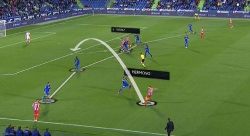  Bàn gỡ hòa 1-1 cho Atletico Madrid chứng minh Suarez vẫn là một trong những tiền đạo hàng đầu La Liga. Khả năng chạy chỗ và dứt điểm của anh vẫn khiến nhiều đồng nghiệp phải ngước nhìn. 