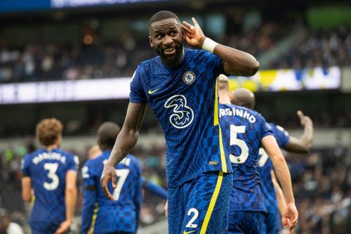 Antonio Rudiger được cho sẽ hưởng lương kỷ lục cho 1 hậu vệ nếu rời Chelsea