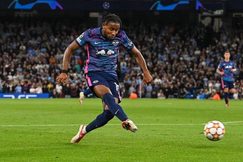 Man City và PSG cùng tranh Nkunku