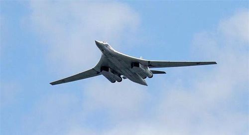 Hiện nay những khung thân Tu-160 cũ đang được hiện đại hóa sâu lên tiêu chuẩn Tu-160M, cũng như sản xuất mới từ đầu phiên bản Tu-160M2.