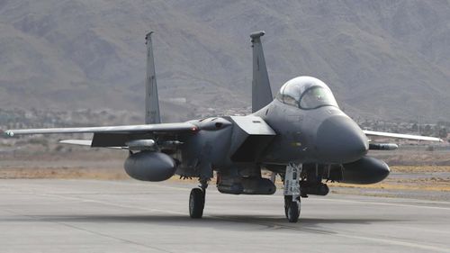 Tờ Defense News cho biết, tại sân bay quân sự ở thành phố Campia Turzii thuộc Romania, các phi công của Mỹ đang huấn luyện tích cực cùng với các phi công của Romania, Bungaria và Hy Lạp với tần suất khoảng 2 đến 4 ban bay một tuần.