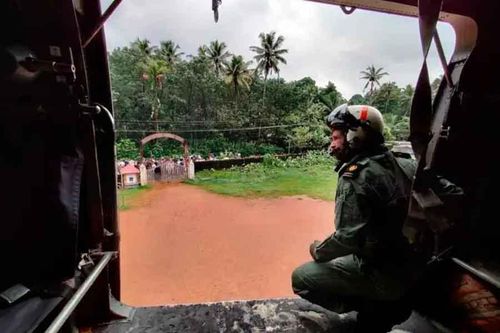 Các lực lượng hải, lục và không quân Ấn Độ đang hỗ trợ các hoạt động cứu trợ. Hiện chưa thống kê có bao nhiêu người mất tích.