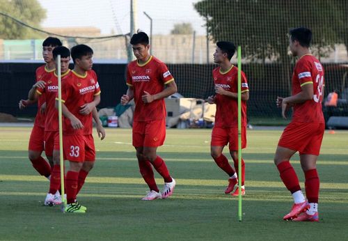 U23 Việt Nam có buổi tập cuối cùng trên đất UAE trước khi di chuyển sang Kyrgyzstan