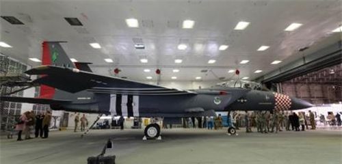 Phiên bản máy bay chiến đấu F-15EX Eagle II của Mỹ.