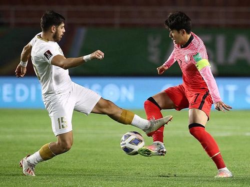 Son đã bỏ lỡ 4 cơ hội ngon ăn trước UAE