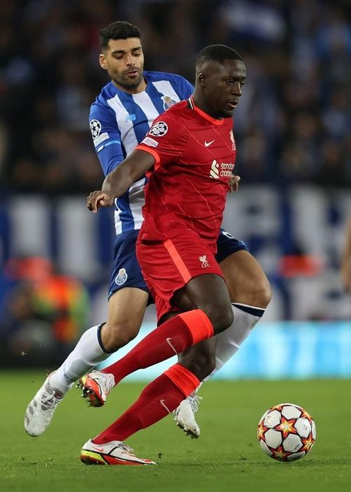 Porto không thể cản bước đội chủ sân Anfield đang có được phong độ cao