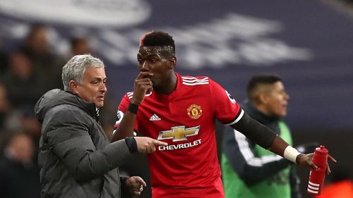 MU chưa tìm ra thủ lĩnh xứng tầm kể từ khi Mourinho tước băng đội trưởng của Pogba năm 2018. Ảnh: Reuters.