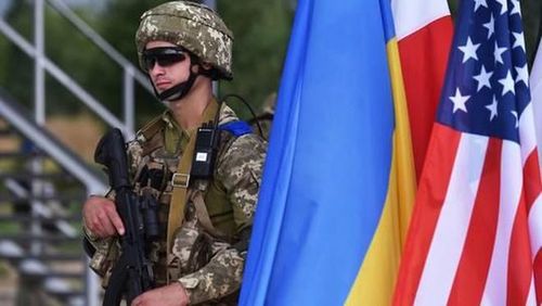 Can thiệp vào Ukraine là động thái đưa NATO vào "lằn ranh đỏ" của Nga