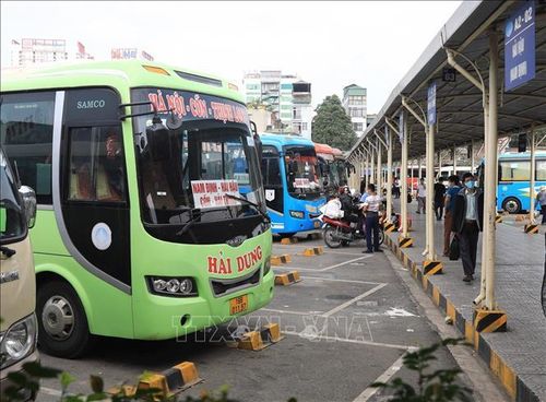 Cảnh vắng khách ở Bến xe Giáp Bát, sáng 28/1. Ảnh: Hoàng Hiếu/TTXVN