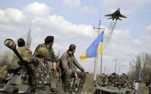Các nhà phân tích của Sina khẳng định: “Nếu chiến tranh Nga - Ukraine bùng nổ, Mỹ sẽ thu được rất nhiều lợi ích về kinh tế".
